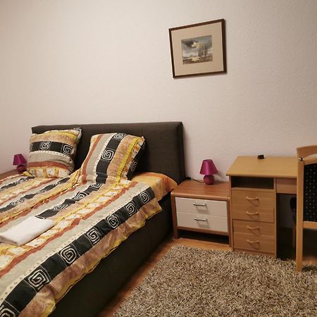 1-Zimmer Wohnung แฮร์เนอ ภายนอก รูปภาพ